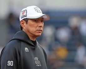 【ソフトバンク】ＤｅＮＡとの日本Ｓキーマンに小久保監督「楽しみ…ファンの複雑な心境とか」