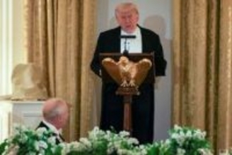 ホワイトハウスがトランプ大統領を「キング」を記したことに英王室ファン批判