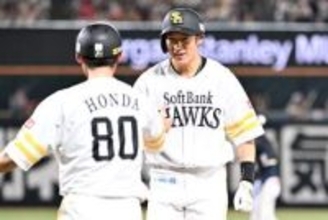 【ソフトバンク】小久保監督が称賛したのは〝次の１点〟もたらした４番打者「ポイントは柳田」