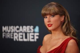 テイラー・スウィフトの結婚式に出席した超一流モデルが「彼女は現実のお姫様のようだった」と絶賛
