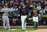 「【ＭＬＢ】低迷メッツに負の連鎖　先発右腕ホームズに180kmの打球直撃→骨折で離脱」の画像1