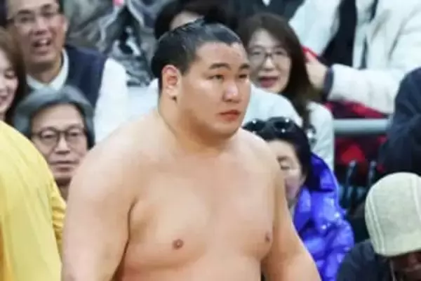 【大相撲】豊昇龍 １敗堅守で首位に並ぶ　花道の途中で観客に左肩を叩かれるハプニングも
