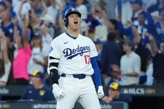 【ドジャース】大谷翔平が第4戦3ラン後に吠えたワケ　元GMが試合前の「無情通告」明かす