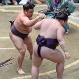 「【大相撲】霧島　土俵際まで追い込まれるも逆転で６連勝「稽古をやってきたから残れた」」の画像1
