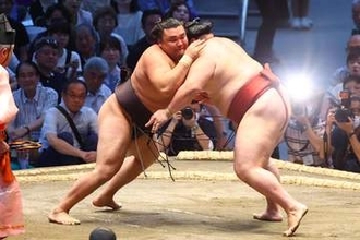 【大相撲】大関霧島が無傷の４連勝　綱取りの〝重圧〟にも「それは全く気にしない」