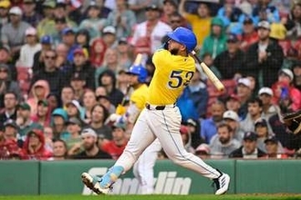【ＭＬＢ】ベンチに向かって「正気か！」Ｒソックスがアブレイユの２戦連続２ＨＲで１２連勝