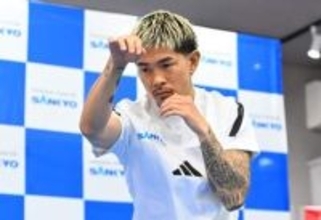 ３７歳の井岡一翔が井上拓真戦に全集中！　年下エストラダ敗北「何も気にすることはない」