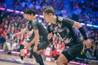 【バレーボール】西田有志　右足負傷もスタメン…監督が起用意図を説明「あとは時間の問題」