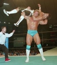 プロレスレジェンドのＷＷＥ殿堂者レックス・ルガー「病院搬送」投稿に抗議「偽ニュースだよ！！」