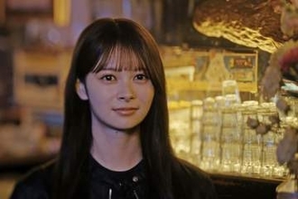 丘みどり新曲「まだ半ば」のＭＶにＡＫＢ４８伊藤百花がゲスト出演「異世界に入ったよう」