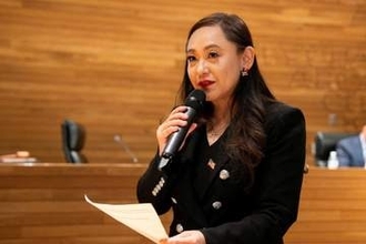 中国のスパイだったカリフォルニア州の元女性市長　実刑10年の危機で婚約者に責任転嫁