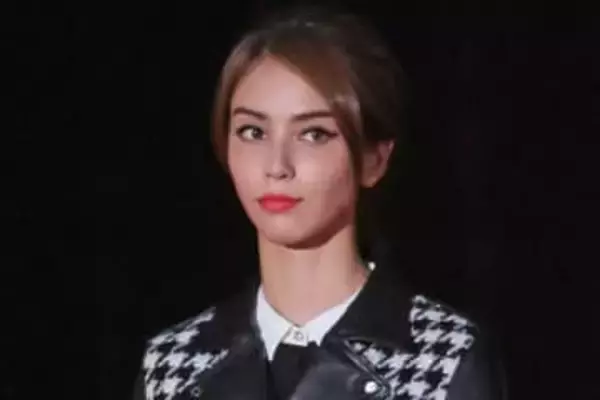 滝沢カレン　韓国から帰国して花粉の〝洗礼〟「飛行機の扉が開く前から、くしゃみが止まらない」