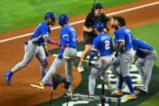 【ＷＢＣ】エース・山本由伸がアクーニャの先頭打者本塁打被弾…ベネズエラファンは総立ち