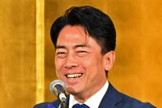 小泉進次郎防衛大臣のＳＰにビートたけしもびっくり「トイレから追い出されるのかと思った」