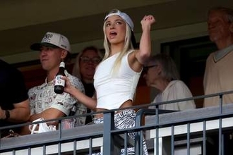 【ＭＬＢ】スキーンズの恋人ダンが敵軍の挑発に強烈カウンター 「嫌がらせに反撃」と米報道