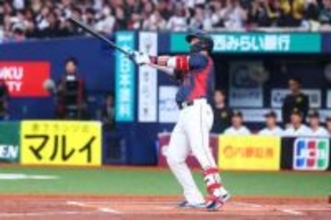 【侍ジャパン】鈴木誠也　吉田正尚に続く連日の５階席弾で先制