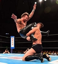 【新日本×ＡＥＷ】ザック・セイバーＪｒ．とケニー・オメガのドリームマッチ決定　合同興行「Ｆｏｒｂｉｄｄｅｎ　Ｄｏｏｒ」で実現