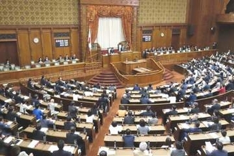 「副首都法案」が２票差で成立　討論中には野党から「維新による党利党略」と激しいヤジ