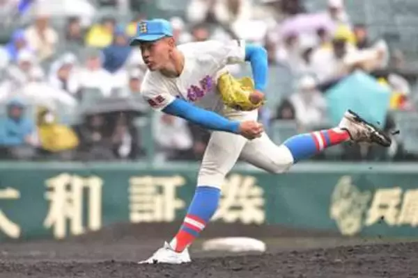 「【センバツ】花咲徳栄が１４安打１７得点で大勝　守備もノーミスで２３年ぶり８強進出」の画像