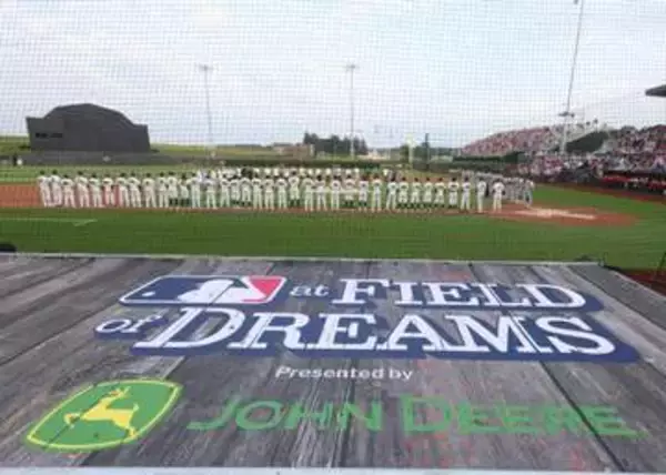 【ＭＬＢ】Ｎｅｔｆｌｉｘが開幕戦の猛バッシングを生かす　スコア表示を拡大し豪華解説陣を起用