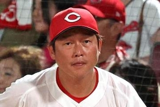 【広島】新井監督「今、５番打てるのはキクしかいない」３戦連続１得点から５得点　菊池２安打