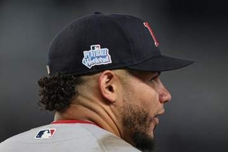 【ＭＬＢ】乱闘騒動で出場停止のレ軍・コントレラスが涙の謝罪「本当に辛く、感傷的になる１週間」
