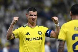 Ｃ・ロナウド　爆発音聞こえ試合開始遅れるもゴール！９８１得点に伸ばす
