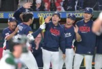 【ＷＢＣ】「負傷のキム・へソン先発外」「突破条件厳しい」韓国先制に三塁側観客席は総立ち