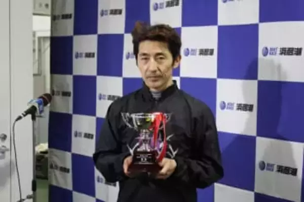 【浜名湖ボート・高塚清一記念】徳増秀樹が逃げ切りＶ　レジェンドに捧げる静岡ワンツースリーで決着