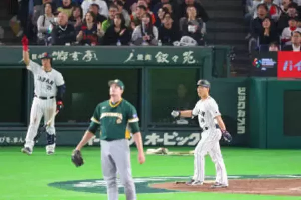 【ＷＢＣ】天覧試合で侍ジャパンが劇的１位突破　吉田正尚「有言実行」逆転２ラン…試合後は一礼