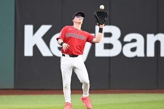 【ＭＬＢ】「たくさんの叫び声が…」新人が二死でボールを観客席に投げ決勝点献上の大チョンボ