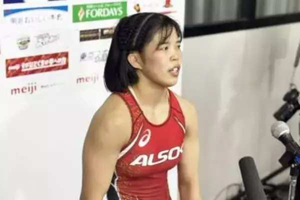 【レスリング】清岡もえ 53キロ級初Ｖ　パリ金の兄・幸大郎にゲキ「絶対に一緒にアジア大会と世界選手権に！」