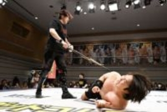 【ＤＤＴ】To-y　EXTREME王座防衛も…岡谷英樹の襲撃で大の字「本当のタイトル戦はここからだ」