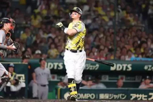 【阪神】佐藤輝明が２年ぶり死球「ケガしなくてよかった」 甲子園は怒号に包まれる