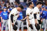 「【巨人】橋上監督代行　ダルベックがベンチ外の理由は「いろんなストレスがあると思います」」の画像1