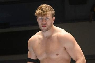【ＡＥＷ】ウィル・オスプレイがサモア・ジョー粉砕でオーエン杯準決勝進出　母国での世界王座戴冠へ好発進