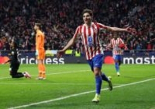 アルバレスが〝最後通牒〟　移籍金１８２億円に慎重なバルサに「これ以上待つことはできない」