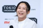 高木美帆さんに国民栄誉賞授与　記念品は包丁10本セット　姉・菜那さん「私にカレー作ってね」
