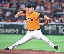 【巨人】田中将大がスチュワートの〝暴投〟に怒りの表情