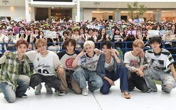 ７人組「ＴＡＧＲＩＧＨＴ」が念願デビュー　岸波志音「東京ドームを目指していけたら」
