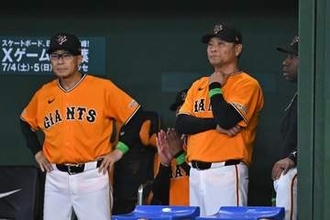【巨人】川相コーチが監督代行の横に〝配置転換〟　初戦大敗も「やるべきことをやるだけ」