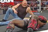 「【ＷＷＥ】引退示唆のブロック・レスナー衝撃復活！　Ｆ５を４連発…因縁オバ・フェミと6・1再戦へ」の画像1