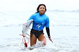 【サーフィン】女子は池田美来が金メダル　男女アベックＶ「日本で優勝を許すわけにはいかない」