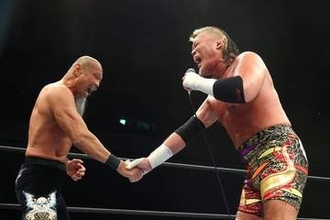 【新日本】プロレス界に友情はあった！ 天山広吉最後の日に…飯塚高史と18年ぶり和解「やっと戻ってくれたのかなって」