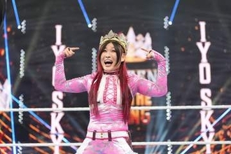 【ＷＷＥ】イヨ・スカイが「クイーン・オブ・ザ・リング」初Ｖの快挙！８月に世界王者リブと再戦へ