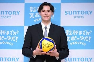 【バレーボール】高橋藍〝祝勝会〟で石川祐希と熱い意見交換「細かいところまで反省した」