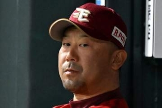 【楽天】吉井監督正式就任の裏で「監督抹消」が話題「何か怖い」「悲しい」「消されたのか」