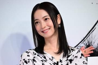 佐々木希　初のフォトエッセイ発売　芸能２０年の節目は奇跡「東京の生活に最初は馴染めなくて…」