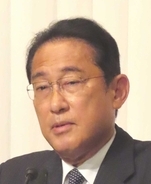 岸田文雄首相が旧統一教会関係者とのツーショットを釈明「当該団体と関係がない」