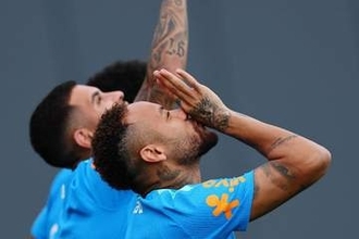 【北中米Ｗ杯】ネイマール復活　ロナウド氏が「彼には決定力がある」…過去日本に５戦９得点